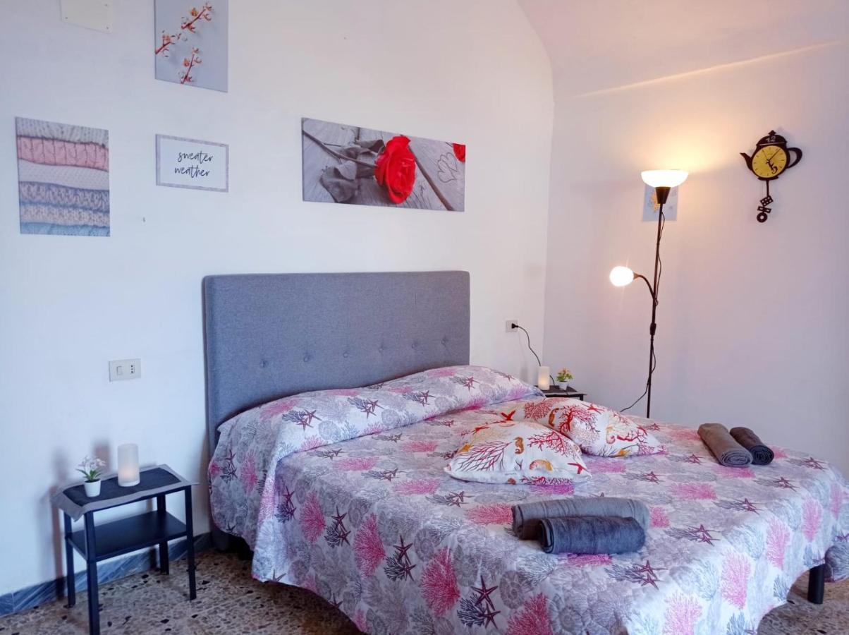 Villa The Quiet House Ponza Exterior foto