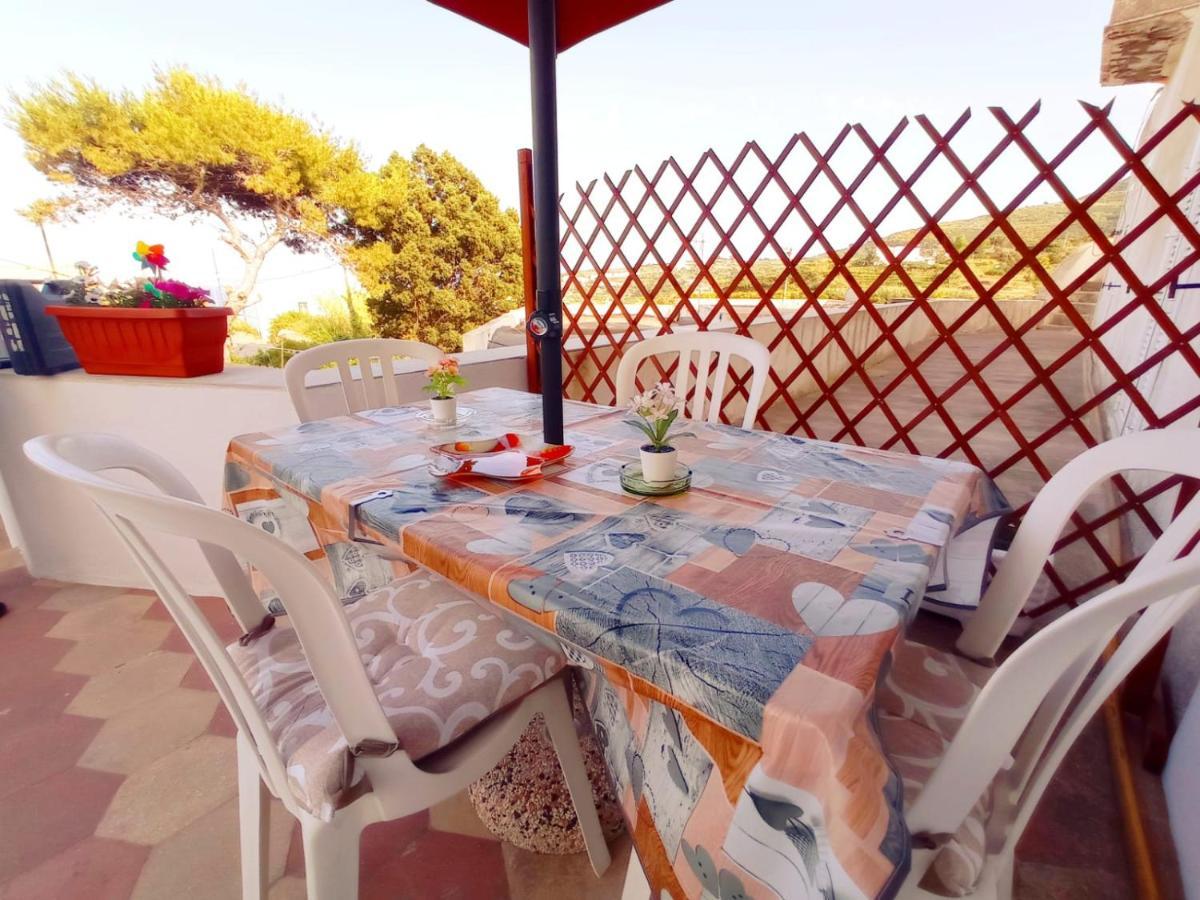 Villa The Quiet House Ponza Exterior foto