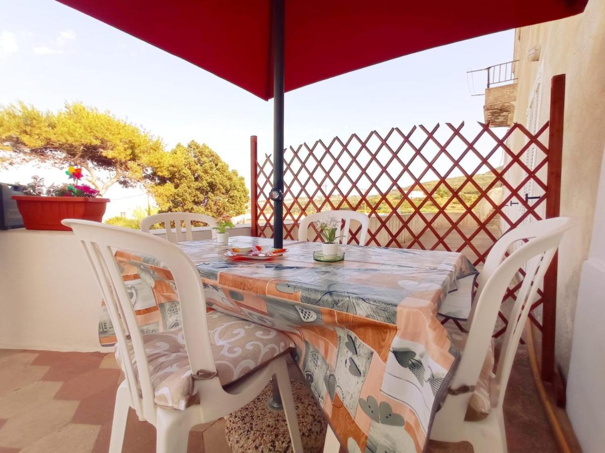 Villa The Quiet House Ponza Exterior foto