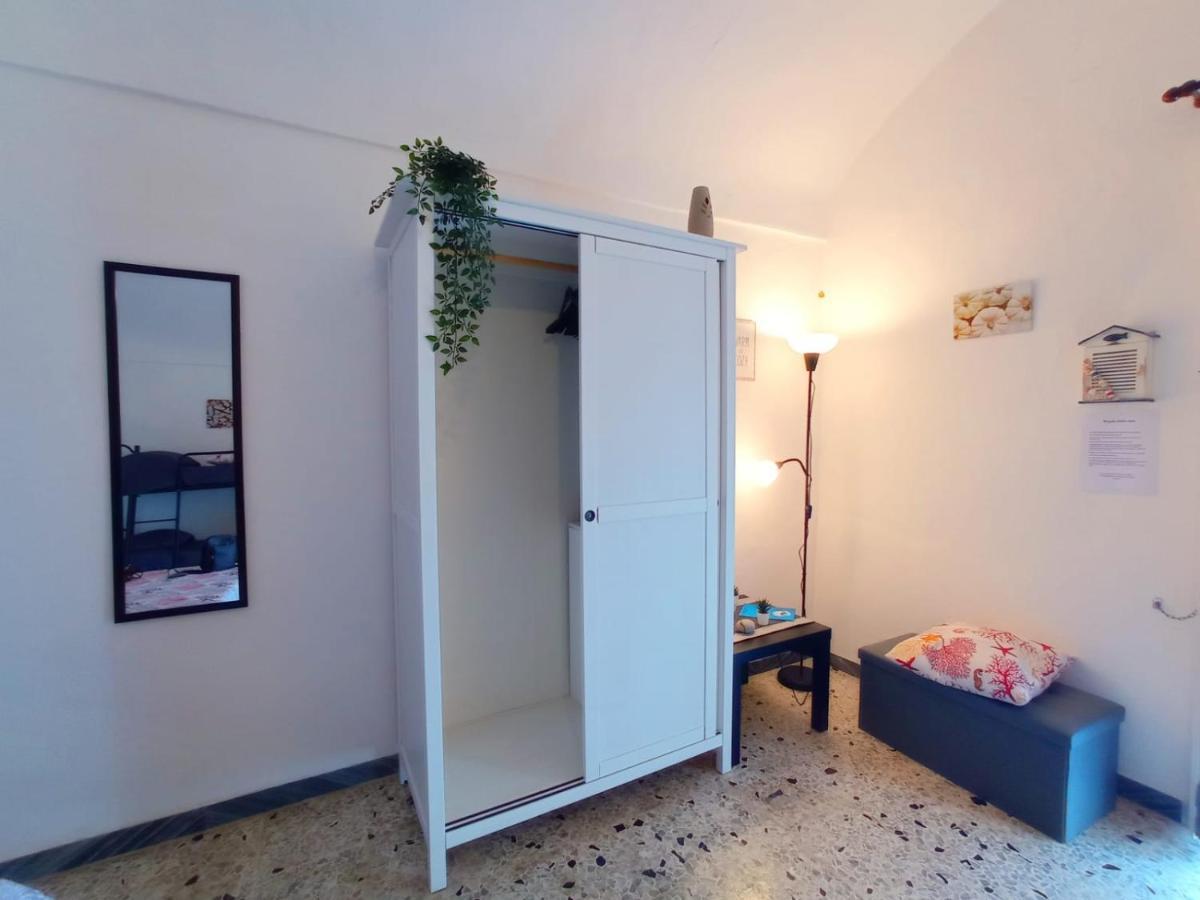 Villa The Quiet House Ponza Exterior foto