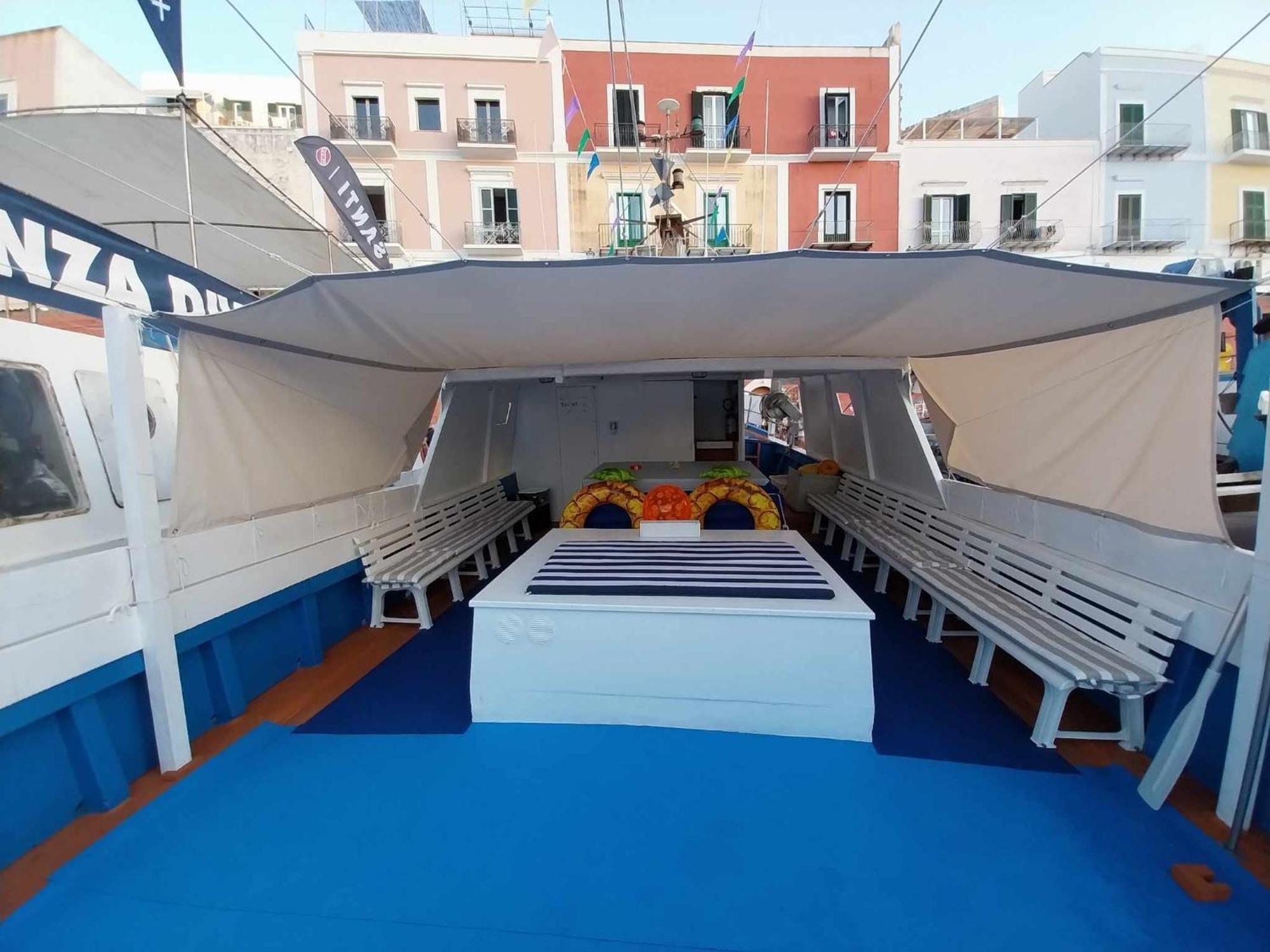 Villa The Quiet House Ponza Exterior foto